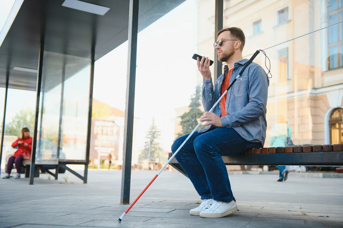 Rider calling to file a complaint from a transit shelter